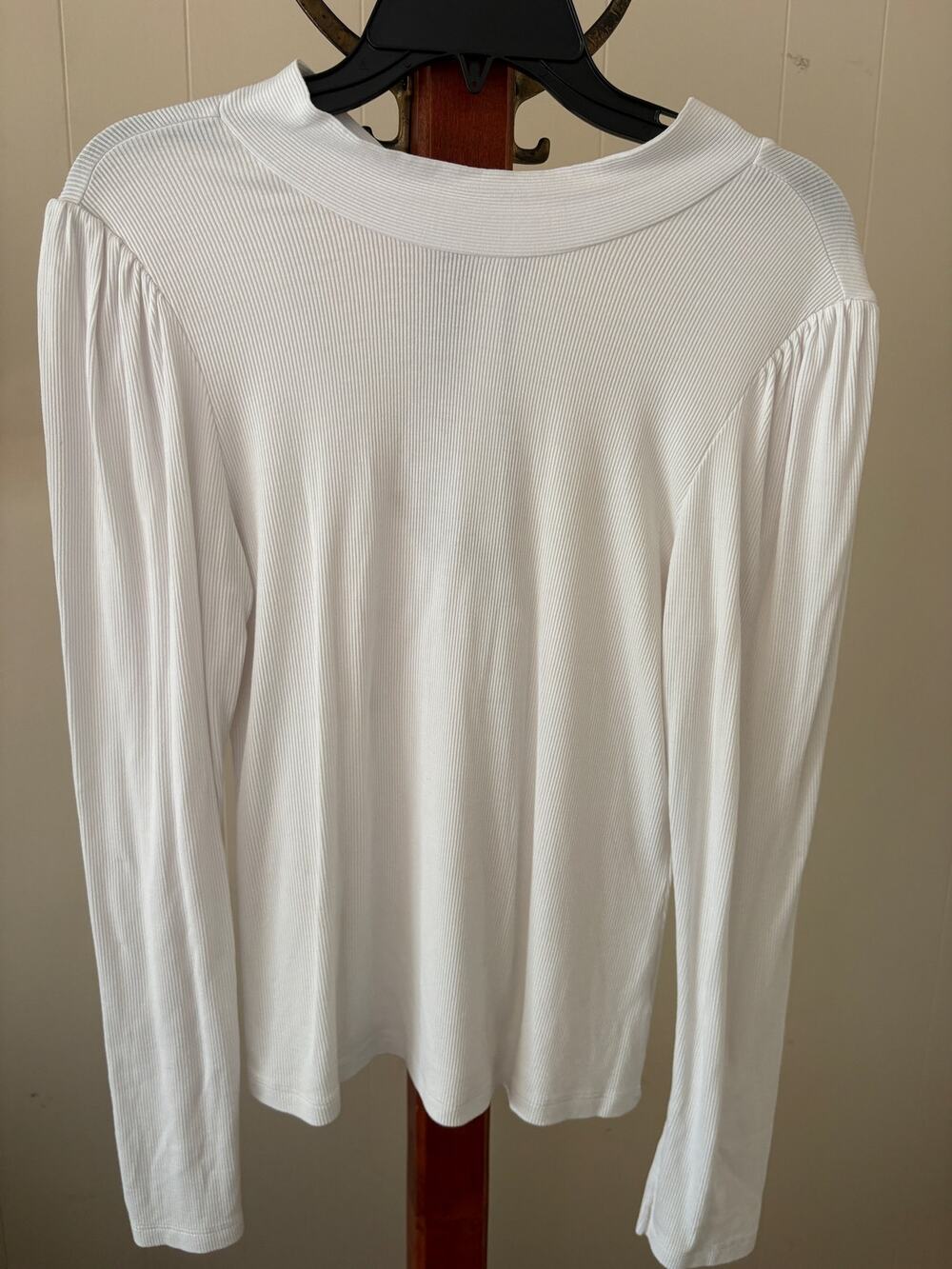 LNA White Ribbed Top Sz Large